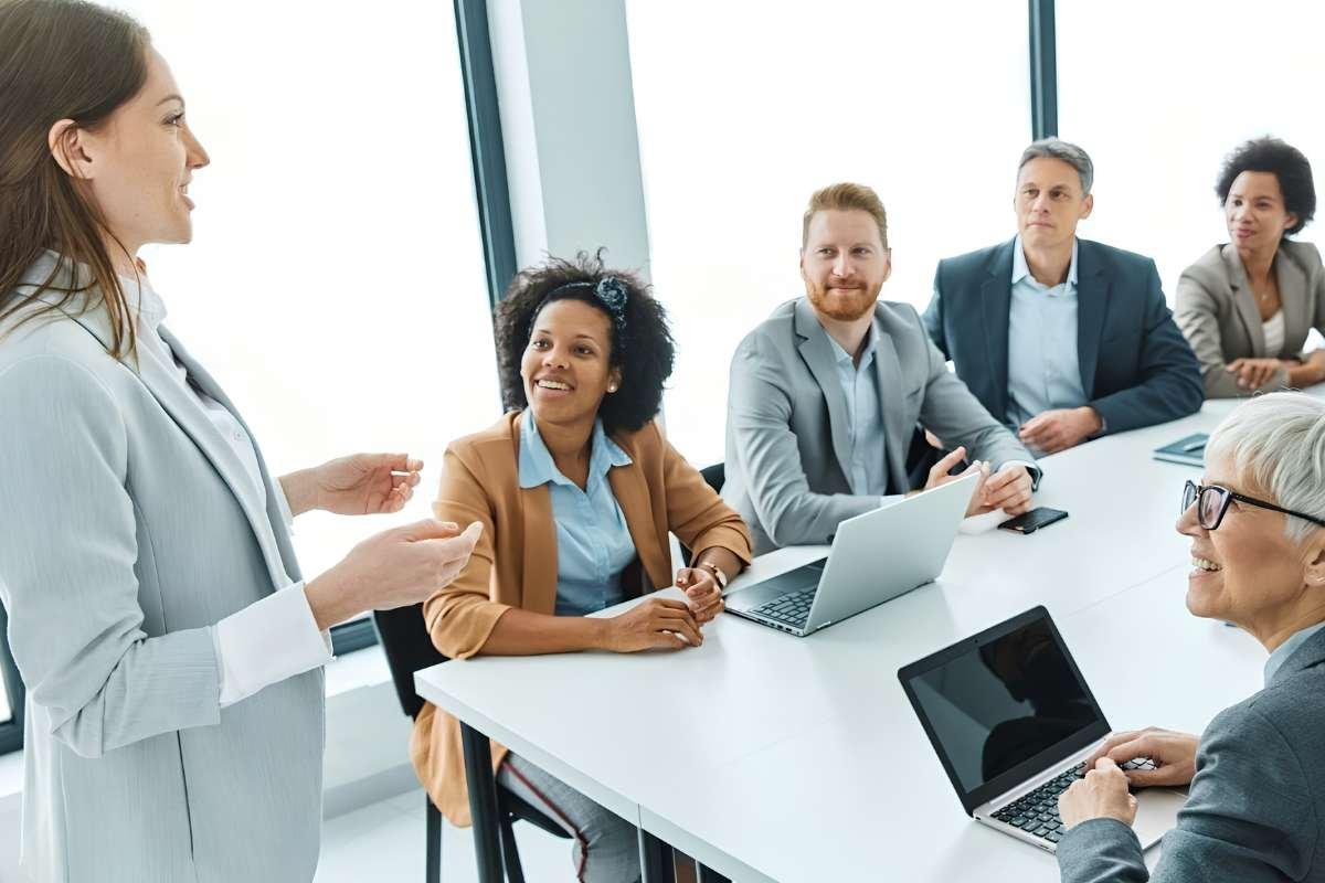 What is Presence Leadership? How It Shows Up in Today’s Workplace | Visionary CIOs
