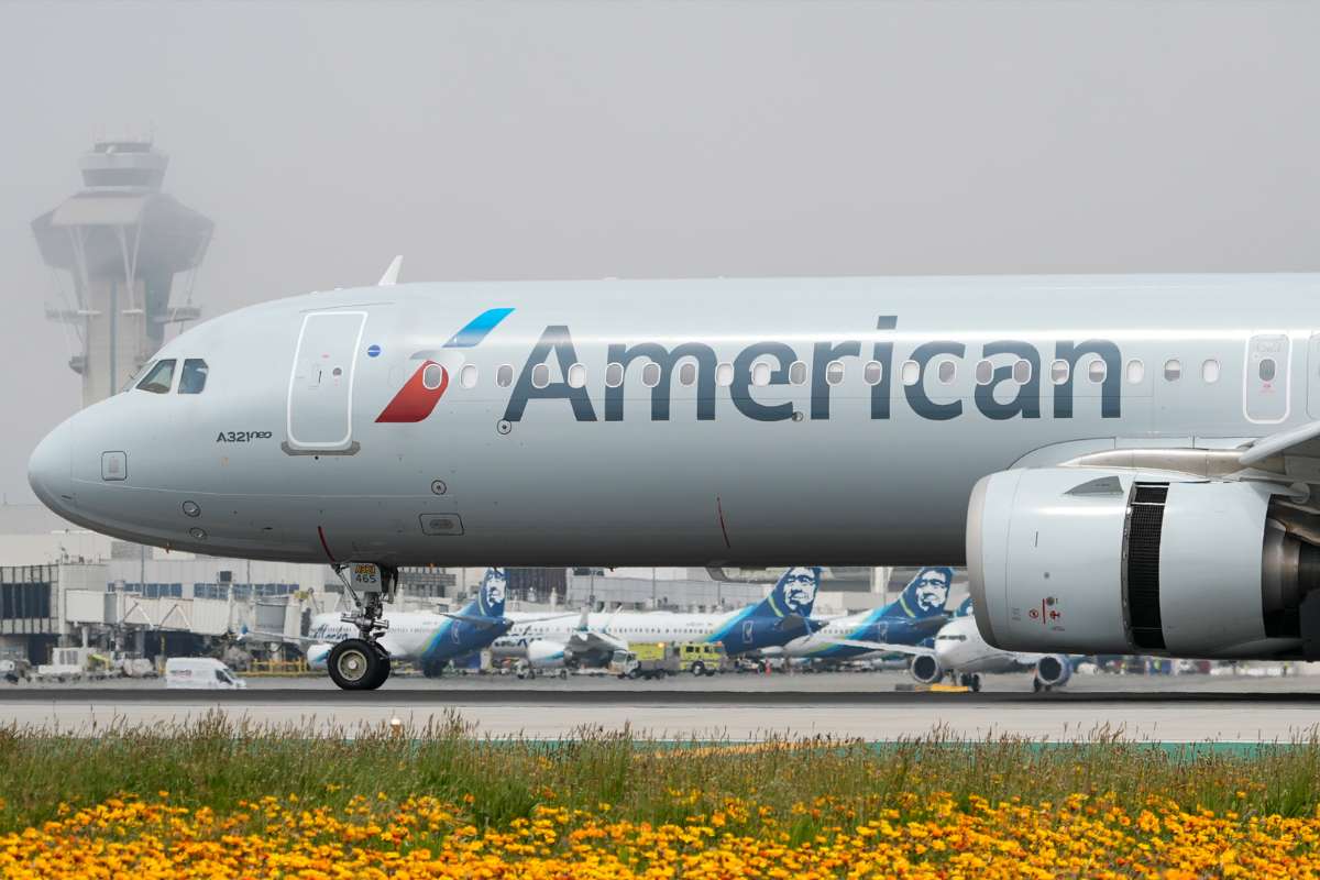 American Airlines Implements Technology to Curb Early Boarding Attempts