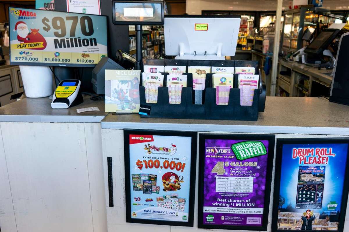 Christmas Eve Mega Millions Jackpot Remains Unclaimed; Winners Score $1 Million Prizes