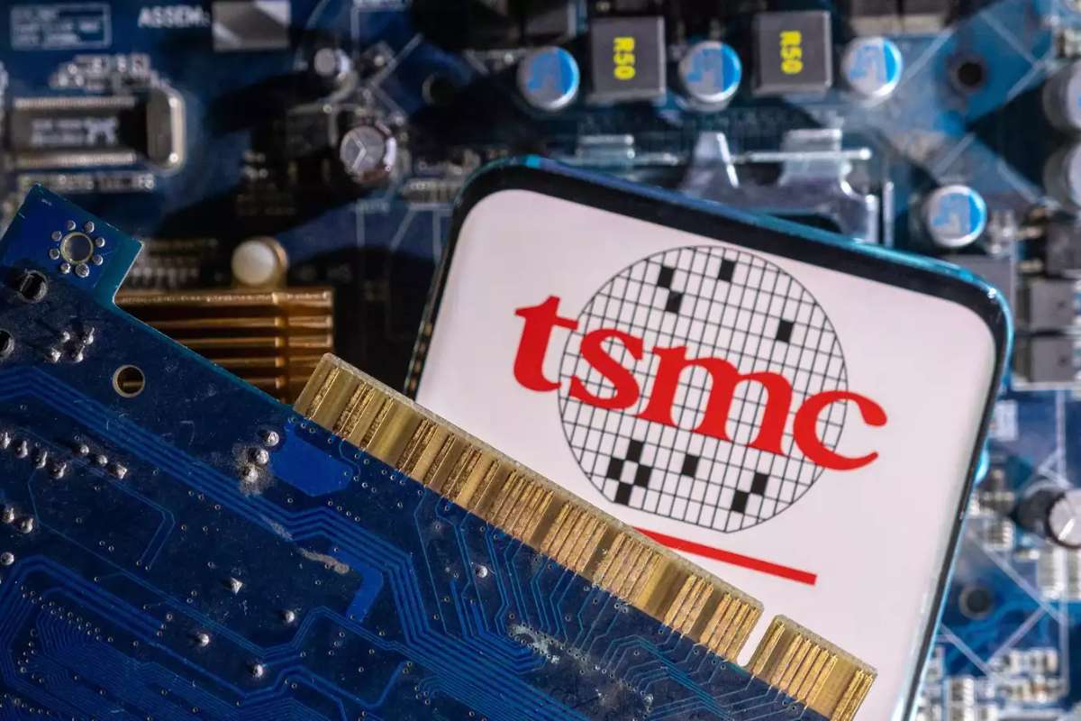 Broadcom and TSMC Eye Intel’s Assets in Potential Split Deals