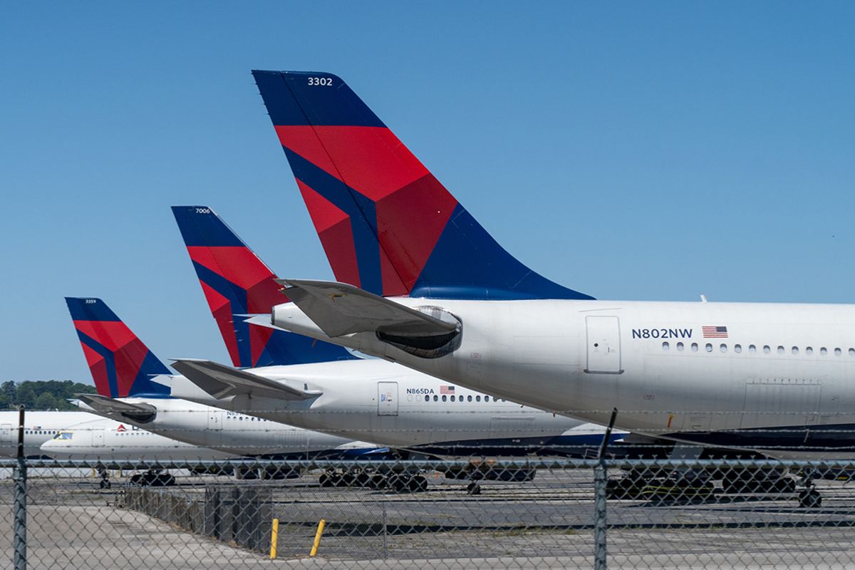 Delta Air Lines Revises Earnings Forecast Amid Weaker Domestic Demand