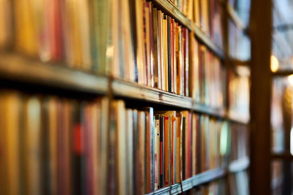 A Look Back: 18 Great History Books That Tell Powerful Stories