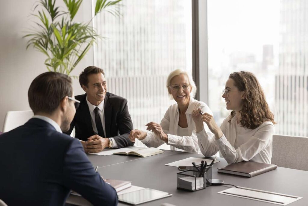 Visionary Leadership: Keys, Importance & Examples | Visionary CIOs