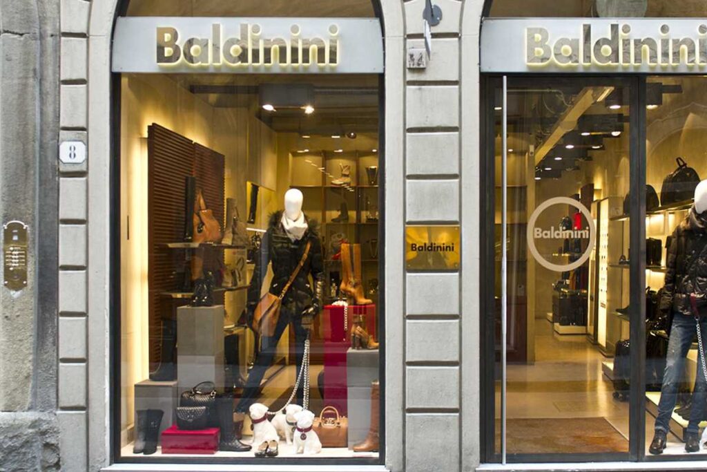 Top 15 Iconic Luxury Clothing Brands | Visionary CIOs