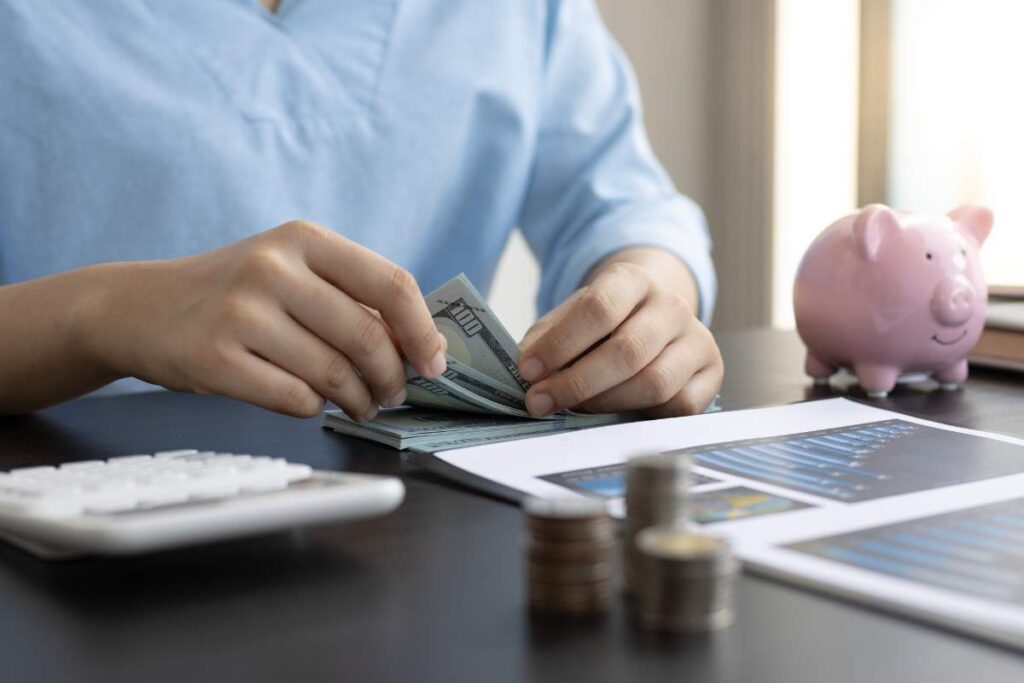8 Simple Tax Strategies for Businesses to Reduce Tax Bills | Visionary CIOs