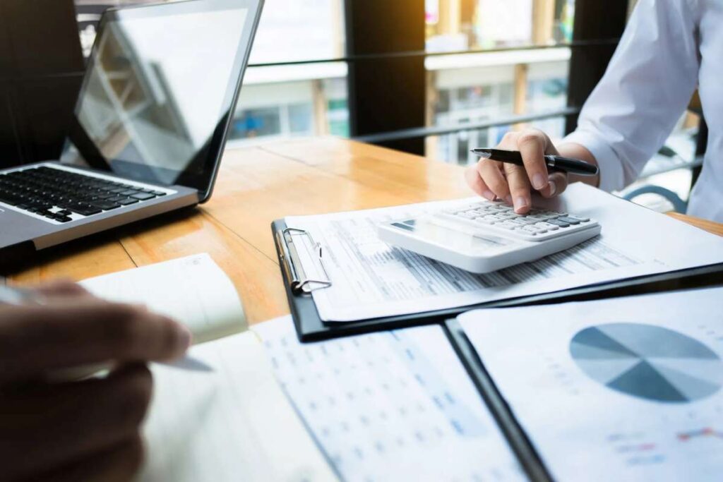 Marketing vs Finance Careers: Which One Matches Your Mindset? | Visionary CIOs