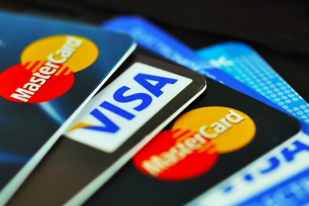 Visa vs Mastercard: Who’s Controlling Your Wallet? | Visionary CIOs