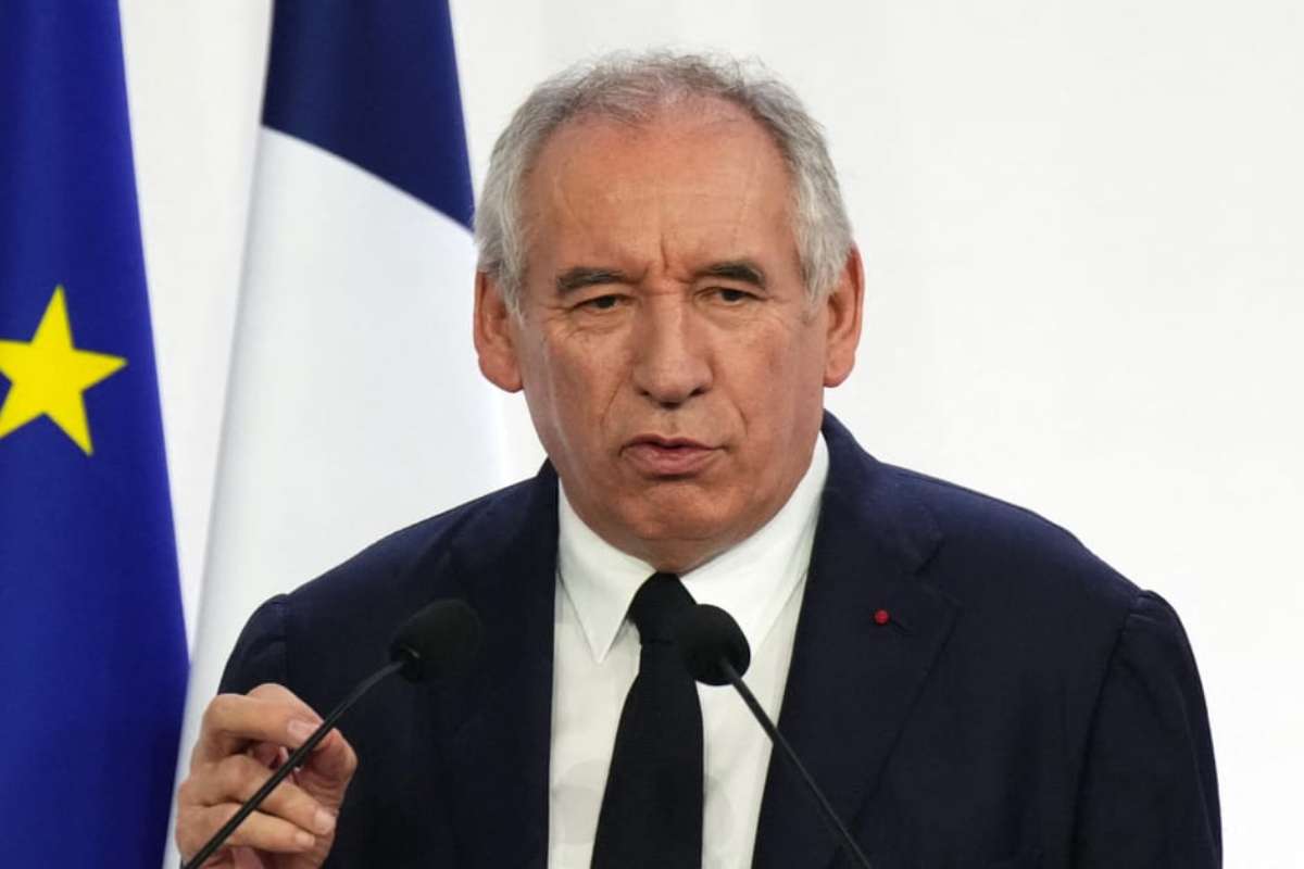 France on the Brink: Bayrou Faces Confidence Vote Amid Budget Backlash