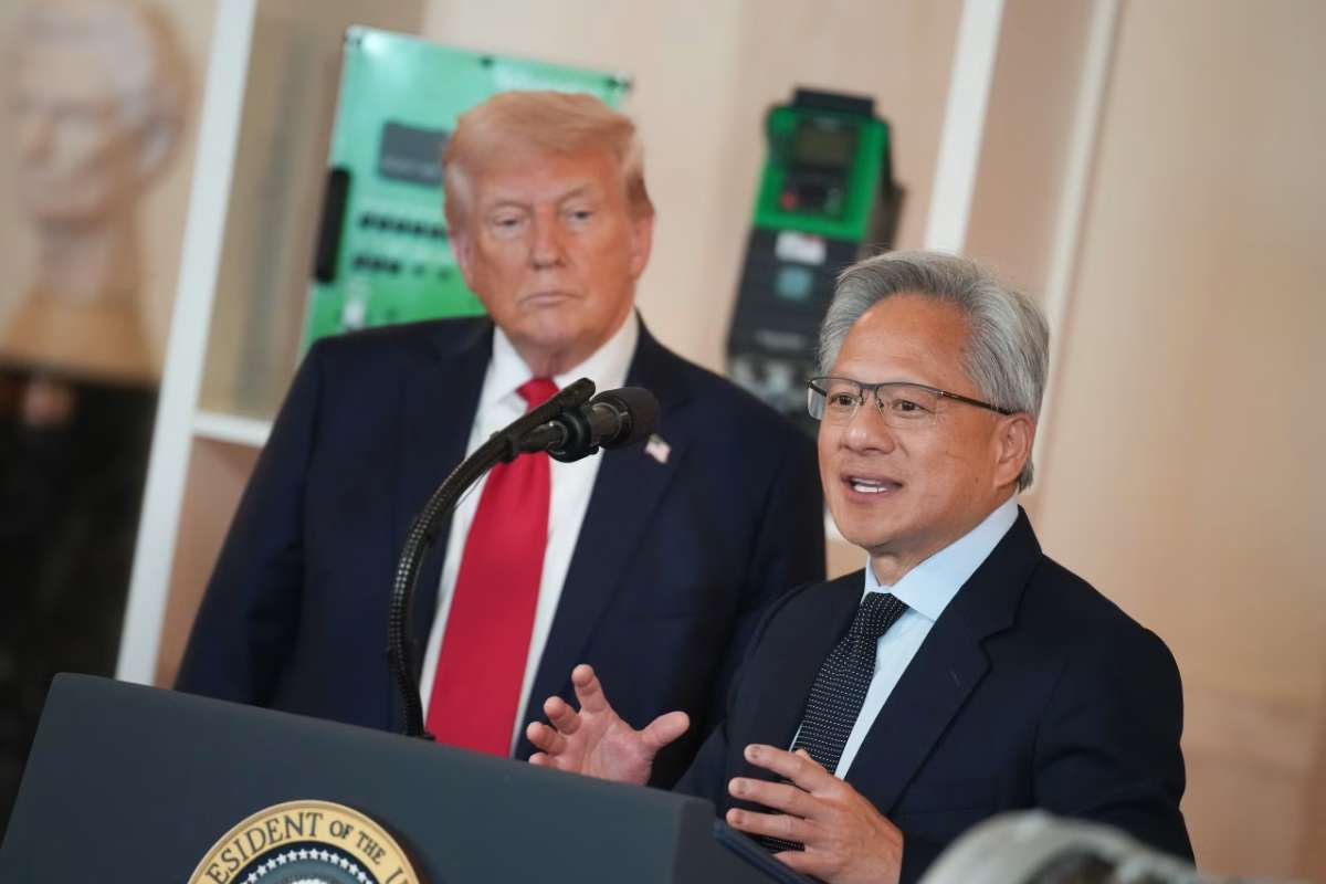 Jensen Huang, Donald Trump Discuss Chip Controls as Nvidia Pushes Back on AI Regulation