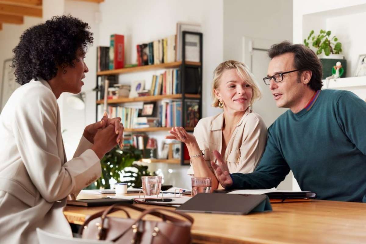 What Is Passive Listening? The Subtle Habit That Shapes How We Connect