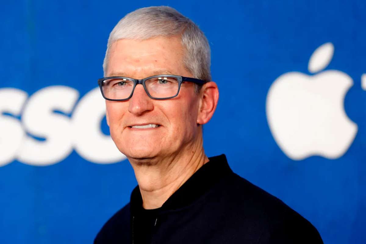 Apple CEO Tim Cook’s $74 Million Pay Package Draws Fresh Attention Amid Regulatory Spotlight.