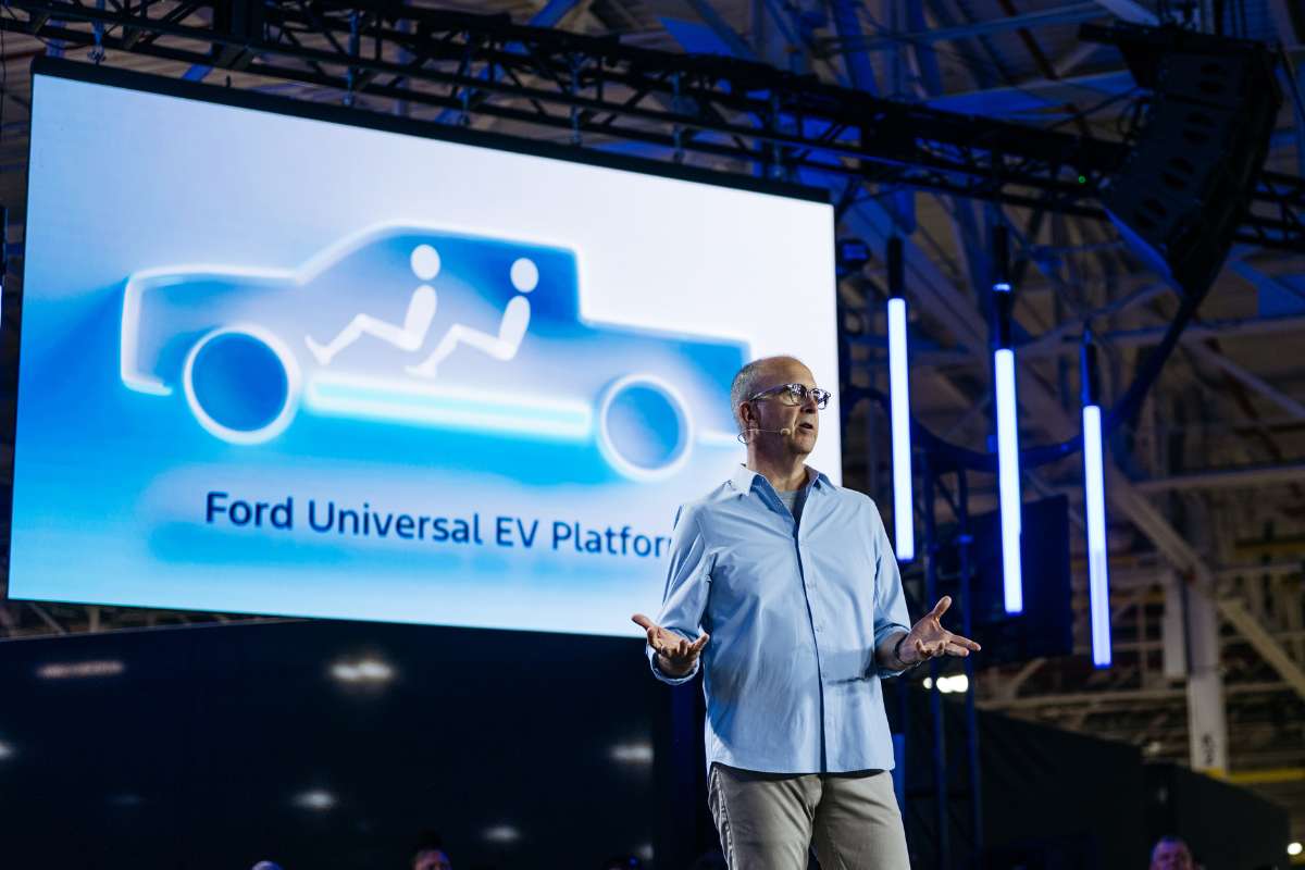 Ford EV Chief Doug Field Exits Amid Major Restructuring Push