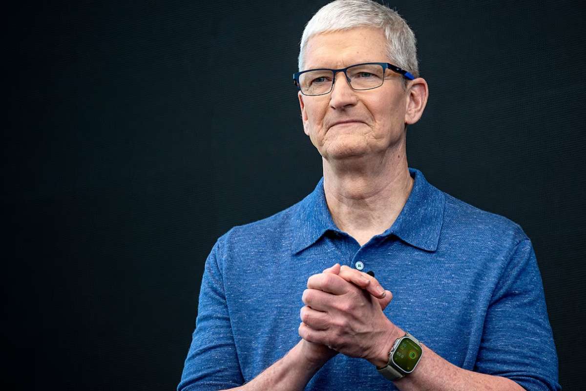 Tim Cook Reflects on Apple Maps Misstep, Apple Watch Success Ahead of Exit
