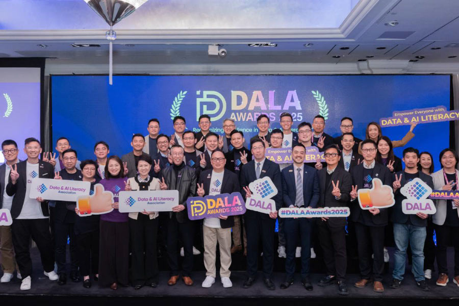 Dr. Toa Charm- Corporate Advisor | Data and AI Literacy Association | Visionary CIOs