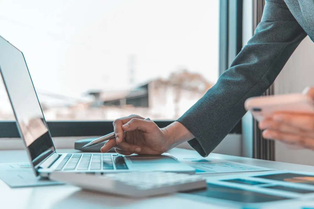 Emotional Intelligence in Leadership: Why EQ Matters More Than IQ | Visionary CIOs