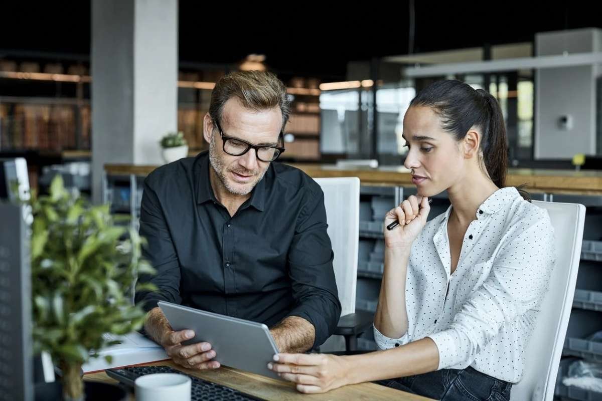 Emotional Intelligence in Leadership: Why EQ Matters More Than IQ | Visionary CIOs