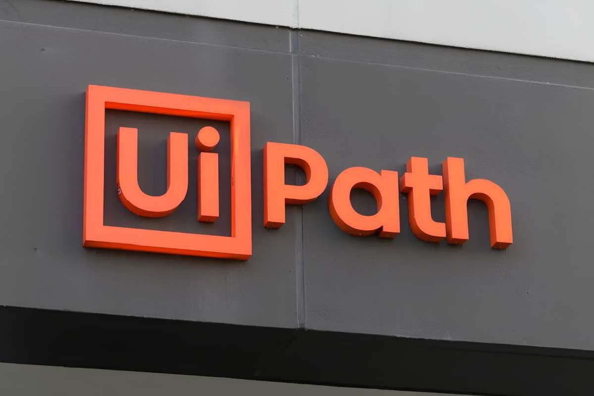UiPath Leadership Changes: Hitesh Ramani Named CFO | Visionary CIOs