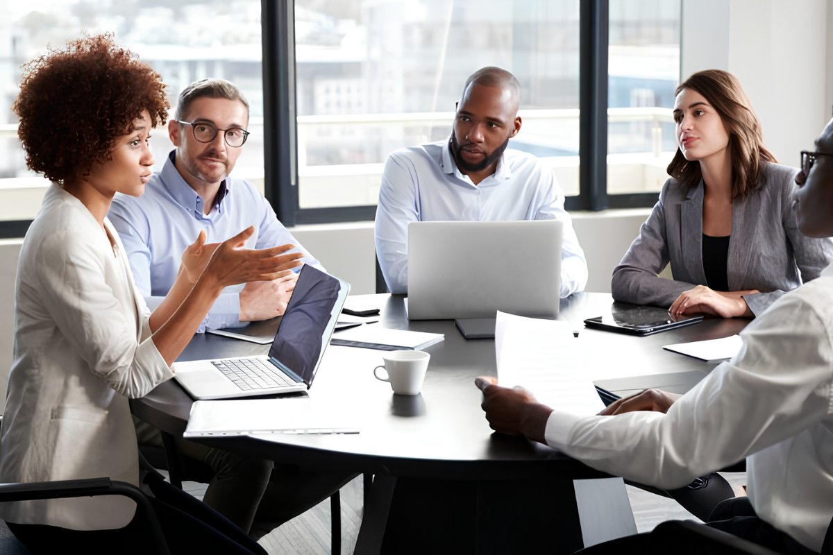 Servant Leadership Style: 4 Steps to Build a Stronger Team | Visionary CIOs